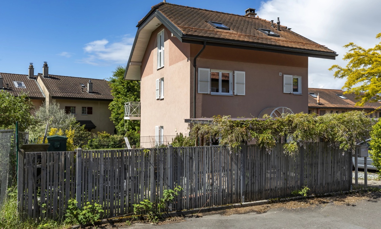 Superbe villa individuelle de 7.5 pièces au coeur de Prilly image