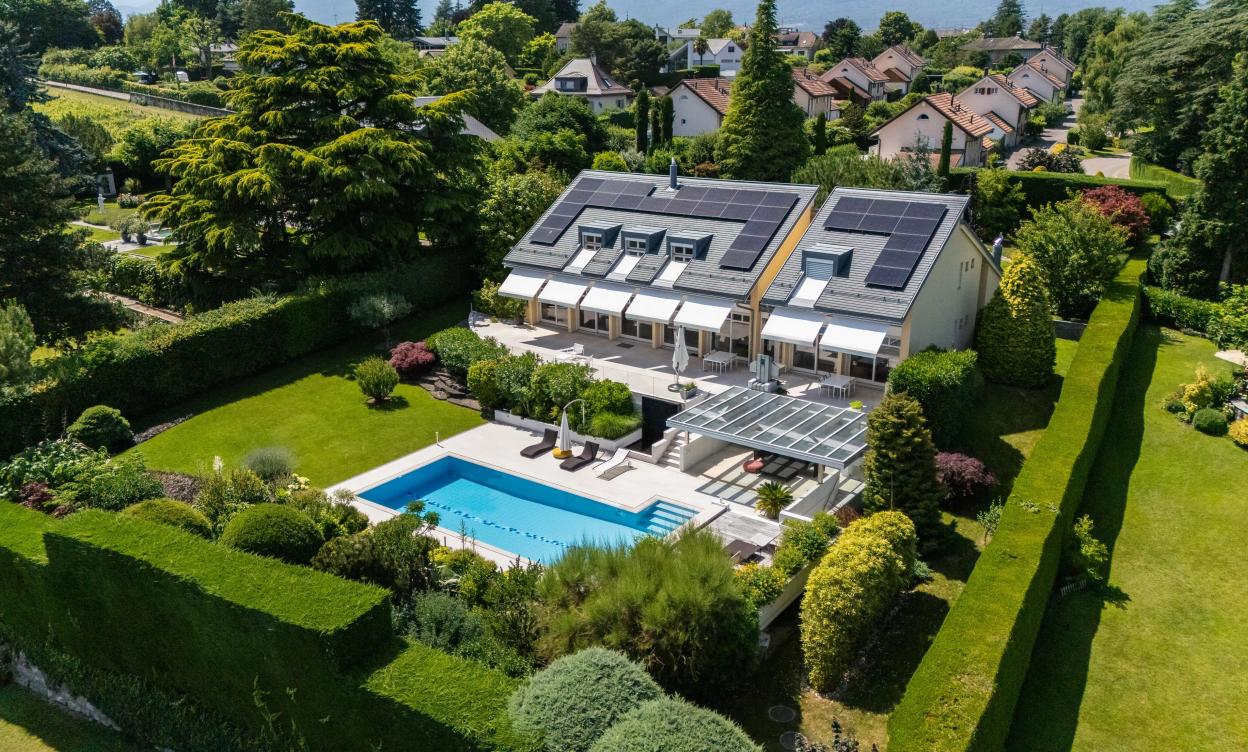 Propriété de charme avec vue imprenable sur le Léman et les Alpes image