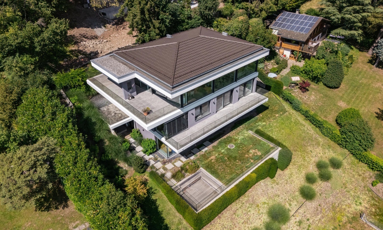 Villa contemporaine d'exception avec vue panoramique sur le lac Léman et les Alpes image