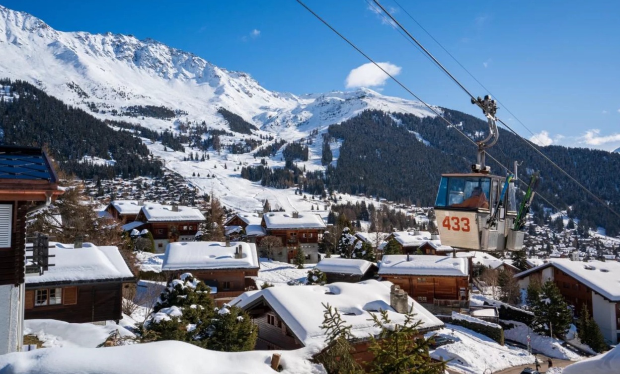 Magnifique 2.5 pièces rénové avec accès immédiat aux pistes de Verbier image