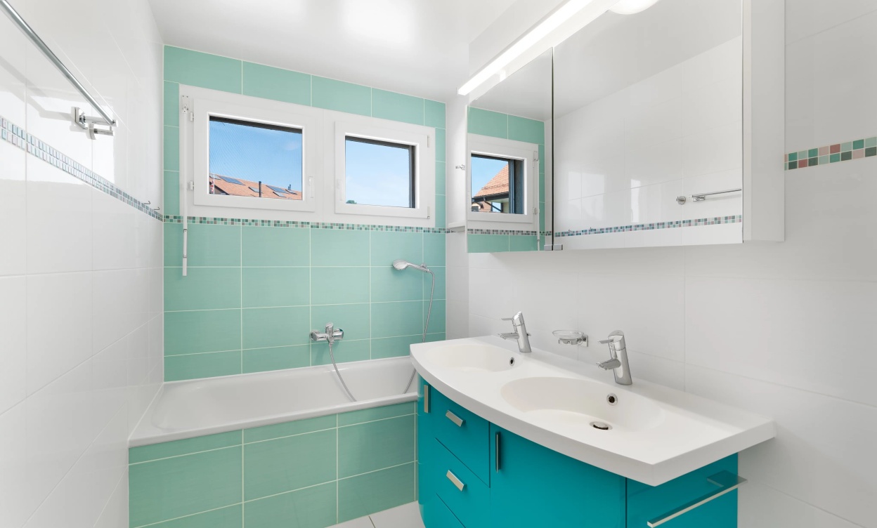 Appartement de 4.5 pièces avec vue sur le lac à Yens image