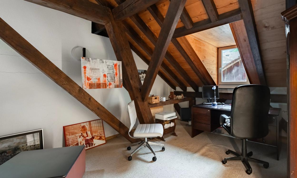 Maison de village unique à Gilly, volumes exceptionnels image