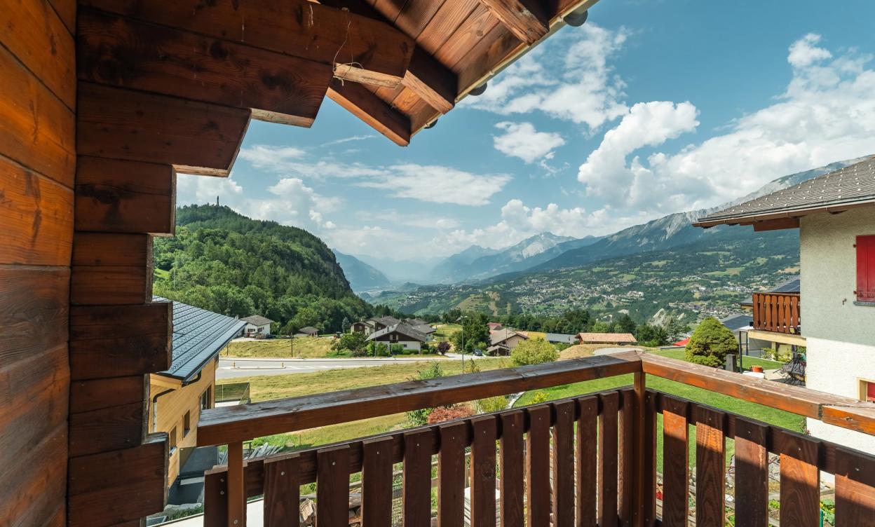 Chalet à Lens avec vue imprenable sur la vallée image
