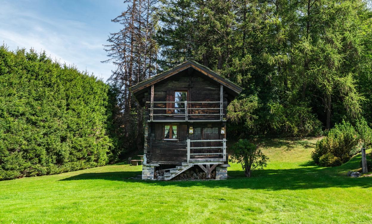 Chalet d’exception à deux pas du Golf de Crans-Montana image