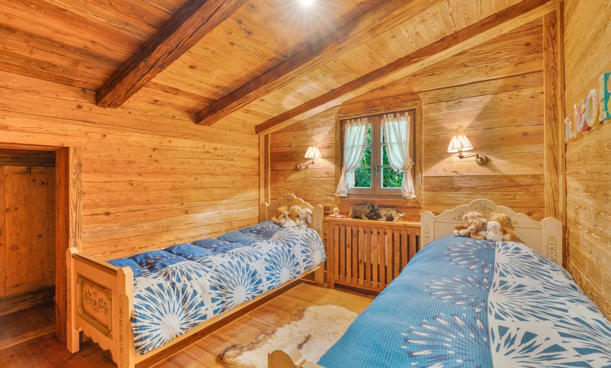 Chalet d’exception à deux pas du Golf de Crans-Montana image