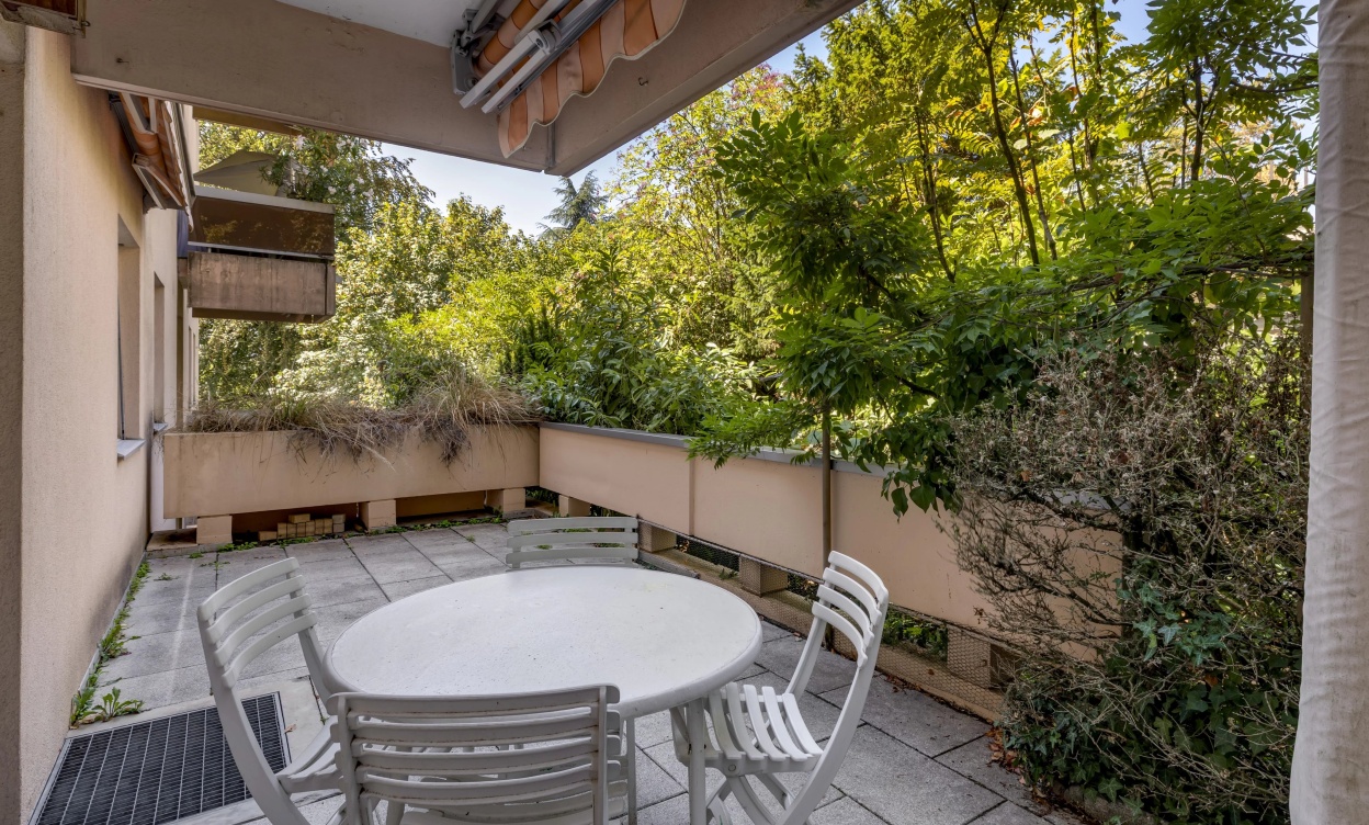 Bel appartement avec terrasse à Pully image