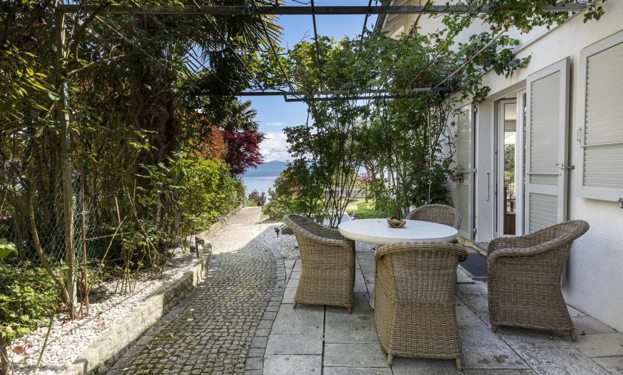 Ravissante villa avec vue sur le Léman et les Alpes image