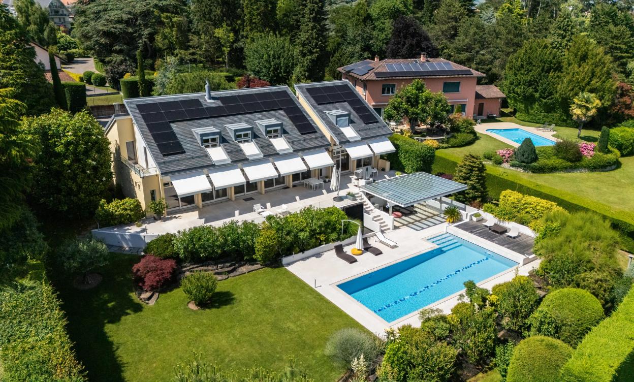 Propriété de charme avec vue imprenable sur le Léman et les Alpes image