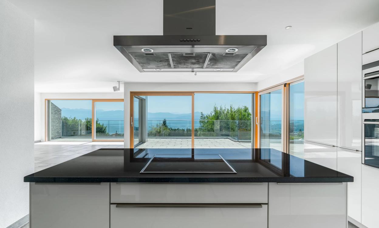 Villa d'Exception avec Vue sur le Lac image