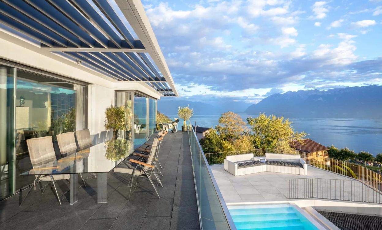 Villa contemporaine avec vue d'exception image