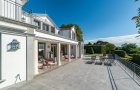 Une villa de maître sur les rives du Léman – prestige, volumes et lumière image