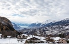 Élégance contemporaine à Lens et panorama montagneux spectaculaire image