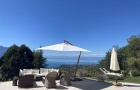 Un havre de paix avec piscine et vue panoramique image