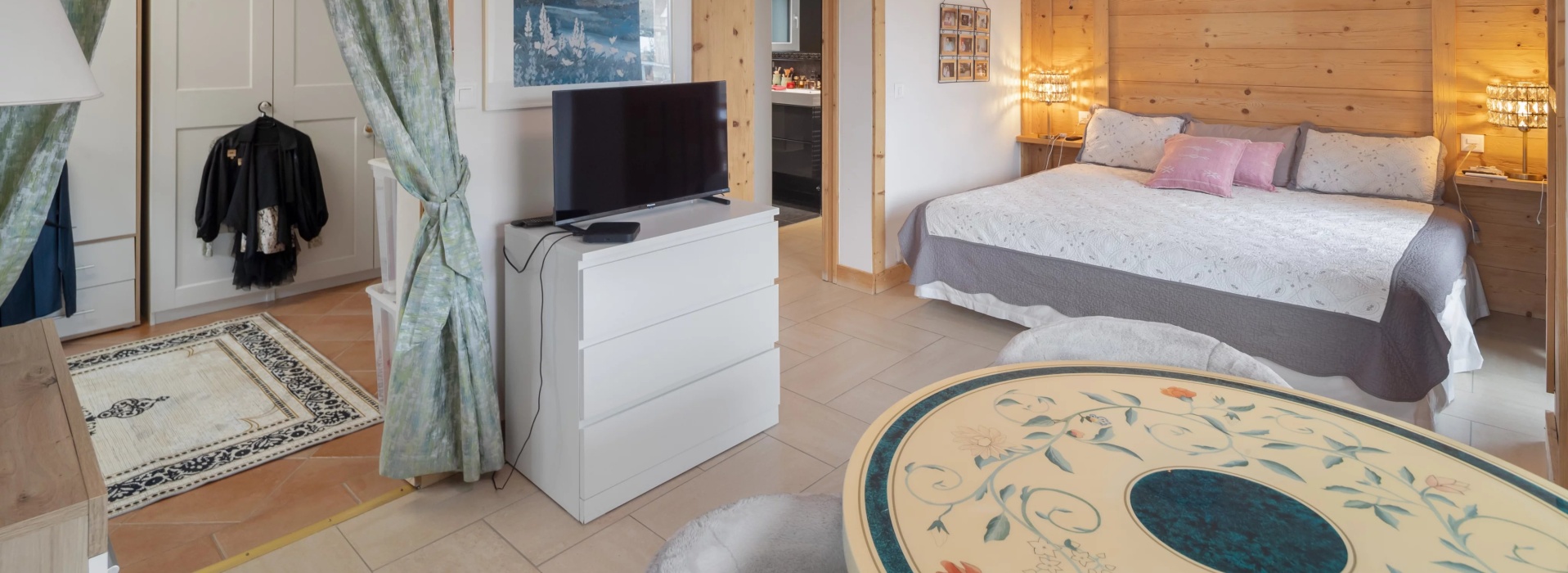 Chalet à Lens avec vue imprenable sur la vallée image