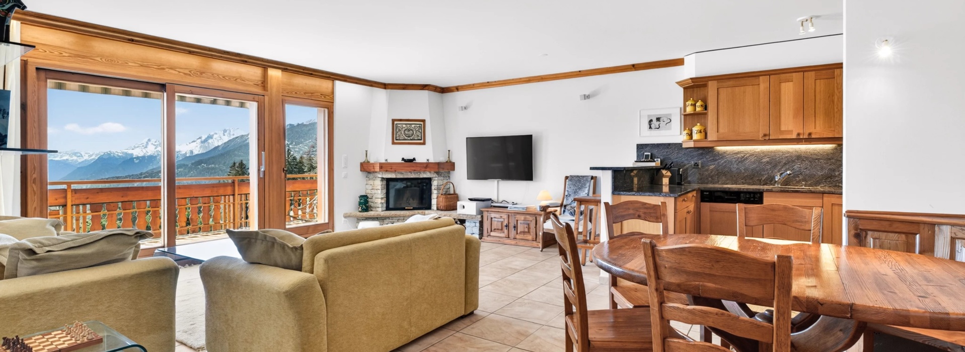 Appartement lumineux avec vue panoramique sur les Alpes et la plaine du Rhône image