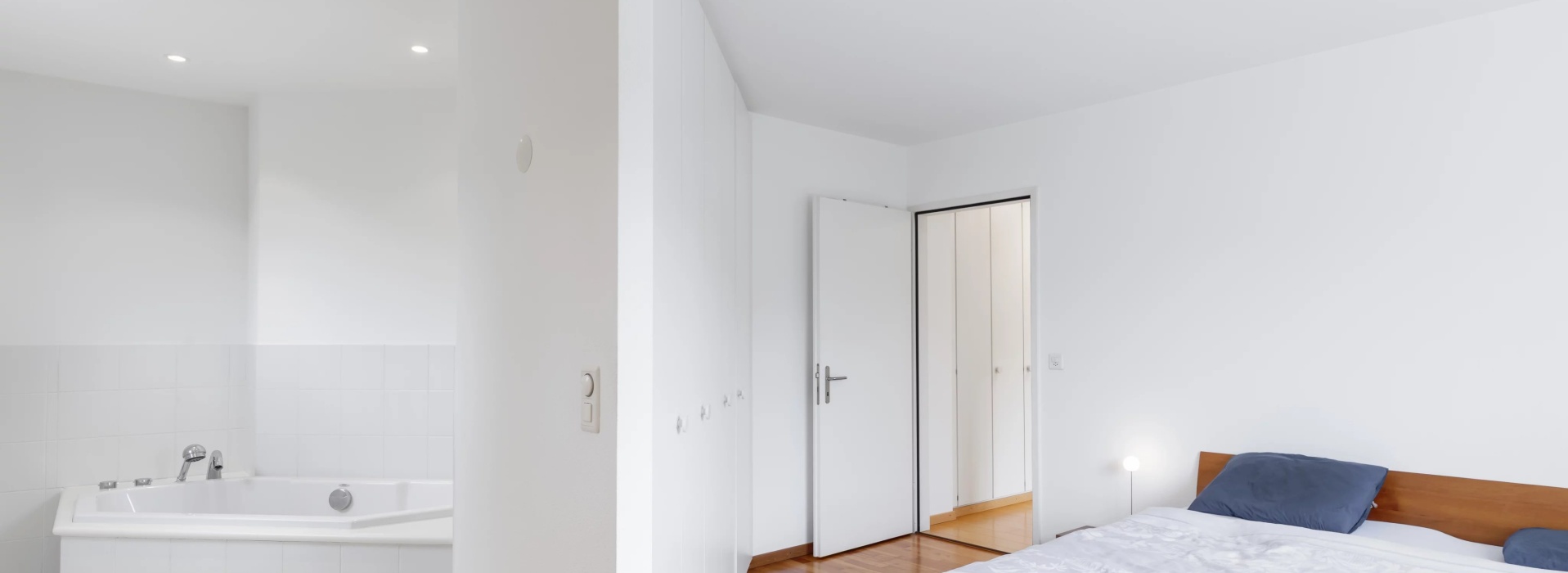 Appartement de 4.5 pièces occupant un étage complet à Saint-Sulpice image