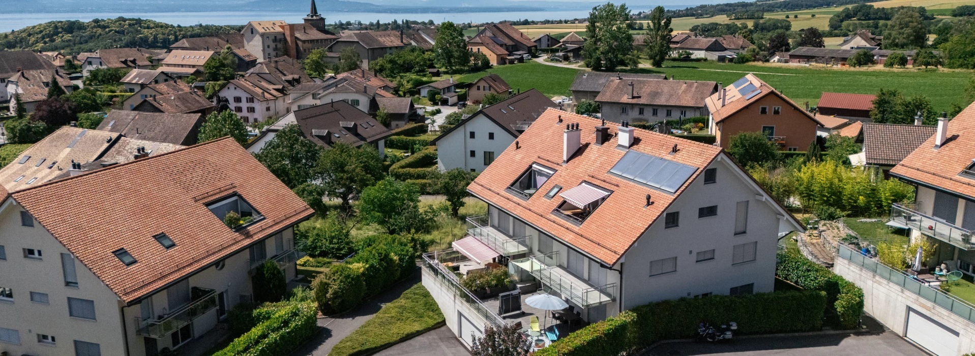 Appartement de 4.5 pièces avec vue sur le lac à Yens image