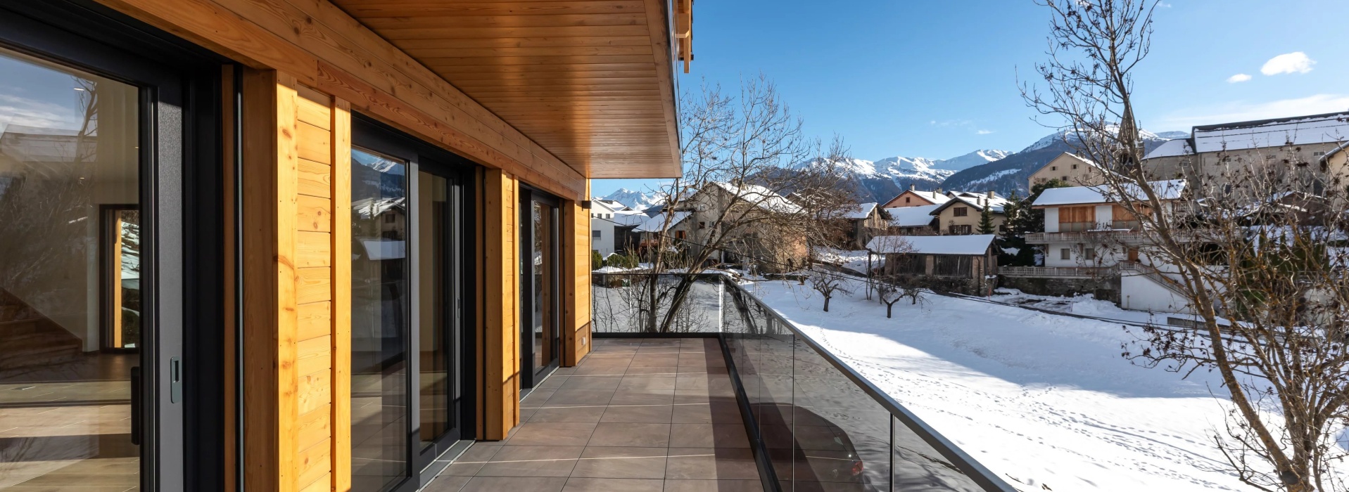 Chalet à Lens où le confort contemporain rencontre l’art de vivre en altitude image