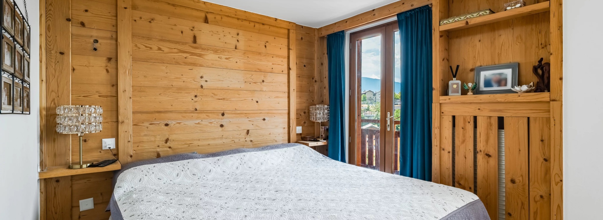 Chalet à Lens avec vue imprenable sur la vallée image