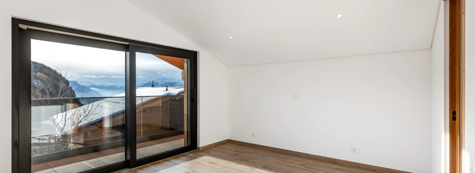 Chalet à Lens où le confort contemporain rencontre l’art de vivre en altitude image