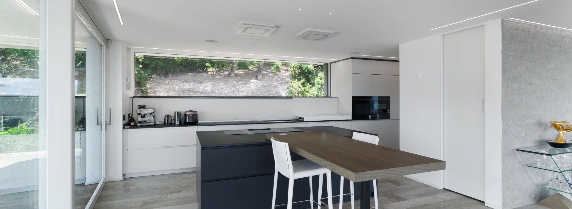 Villa contemporaine d'exception avec vue panoramique sur le lac Léman et les Alpes image