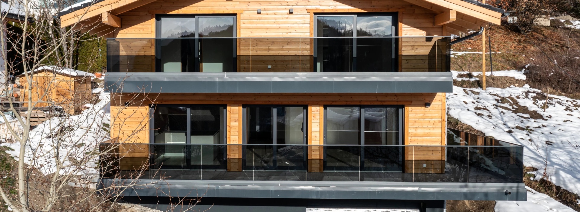 Chalet à Lens où le confort contemporain rencontre l’art de vivre en altitude image