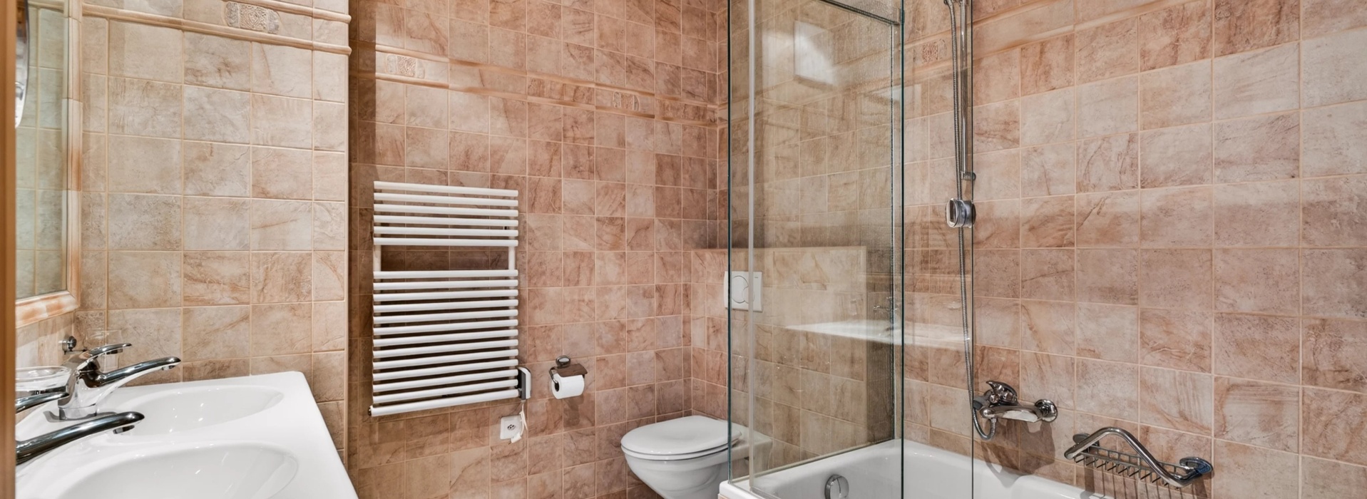 Appartement lumineux avec vue panoramique sur les Alpes et la plaine du Rhône image