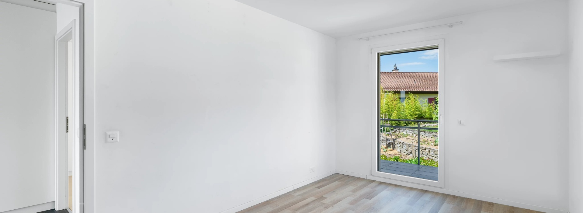 Appartement de 4.5 pièces avec vue sur le lac à Yens image